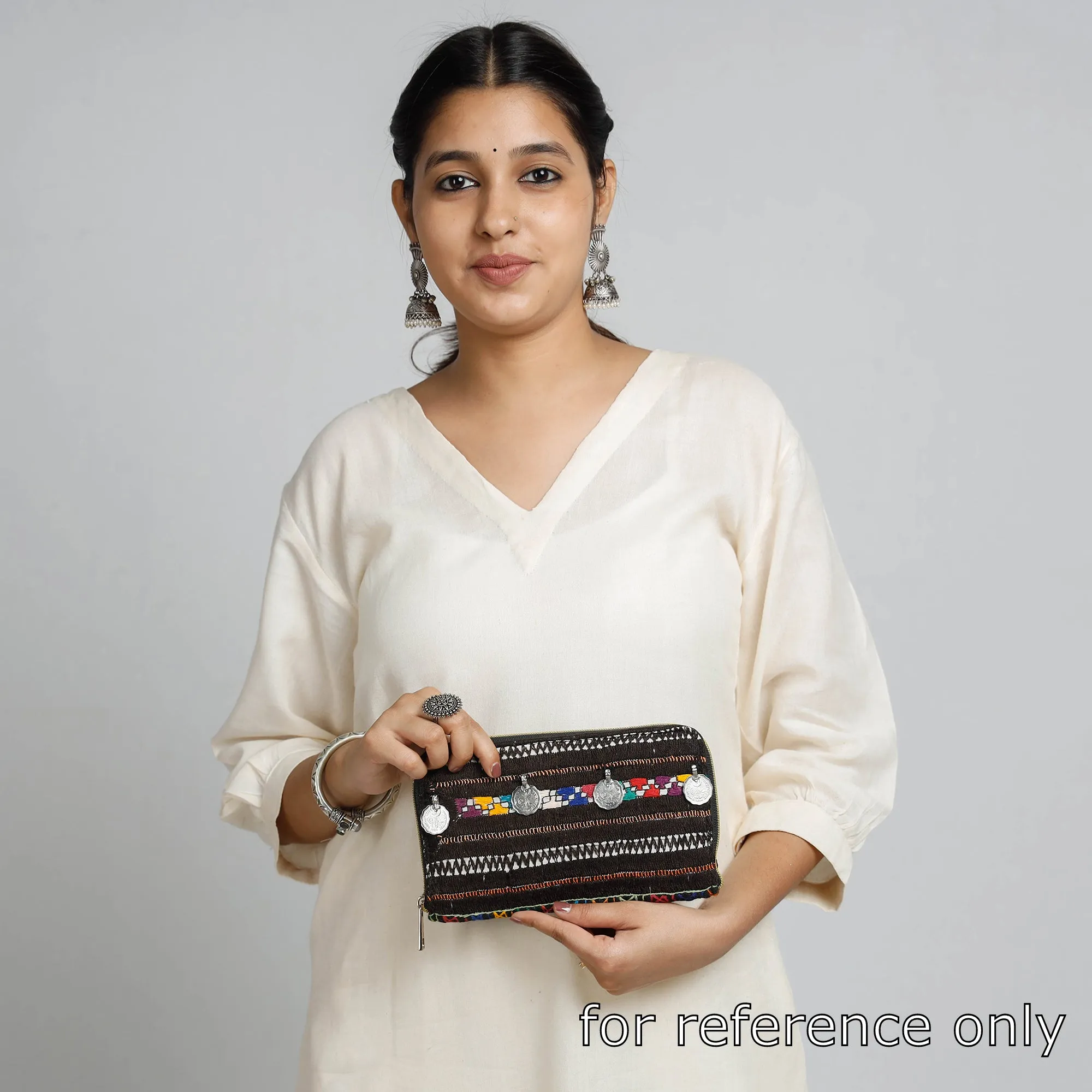 Black - Banjara Vintage Embroidery Coin Work Wallet