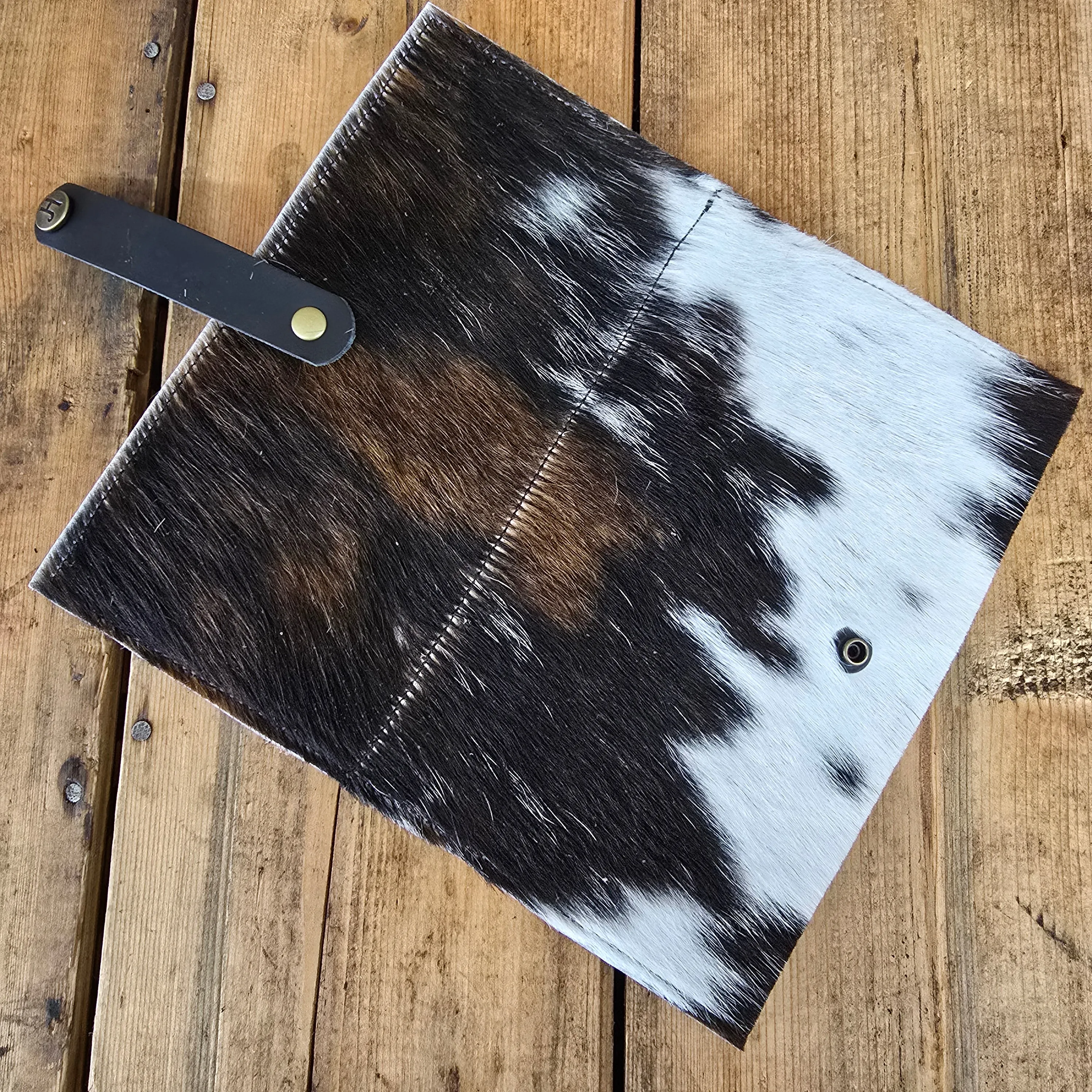 Cowhide Wallet (Hot Honey)