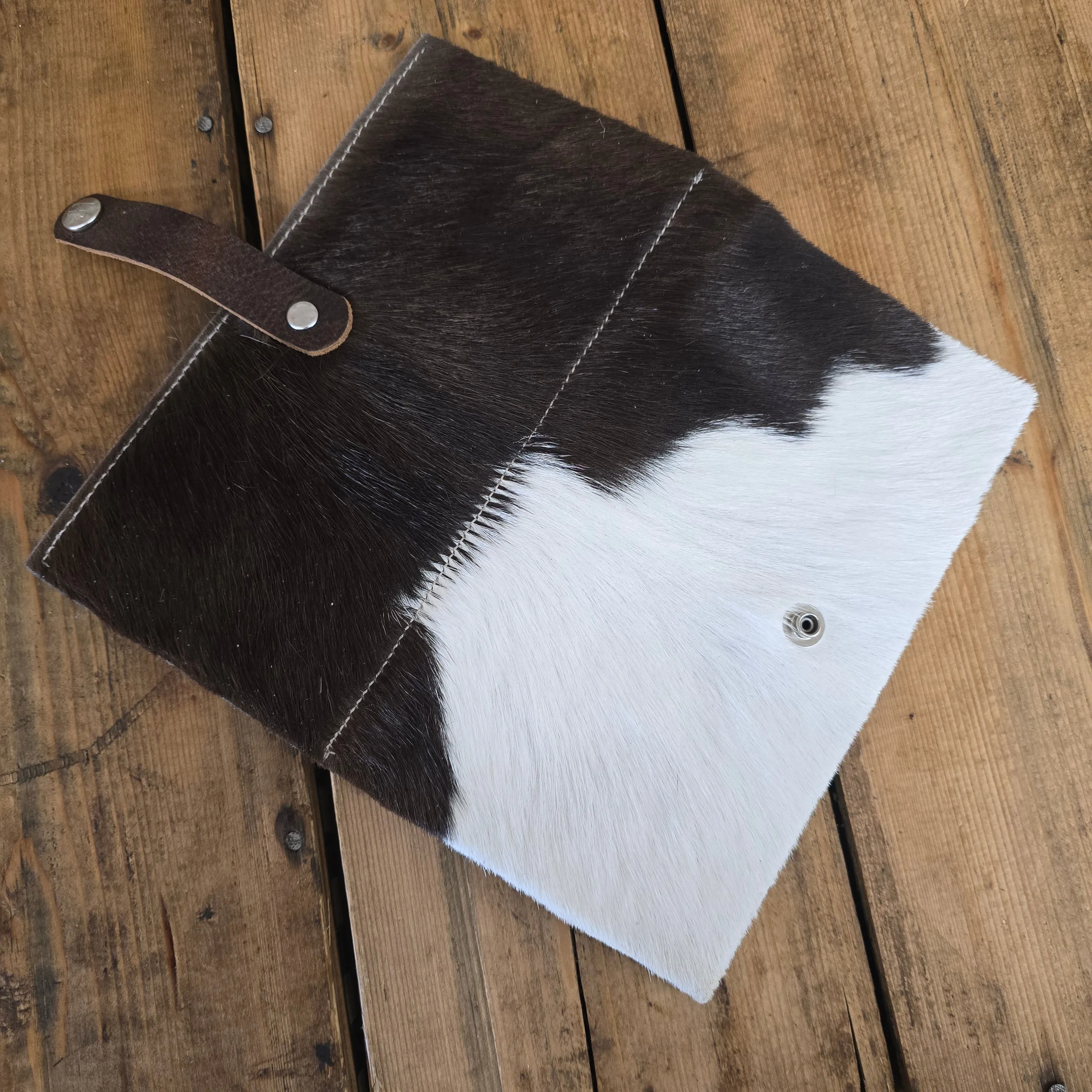 Cowhide Wallet (Rustic Latigo/Dark Teal)