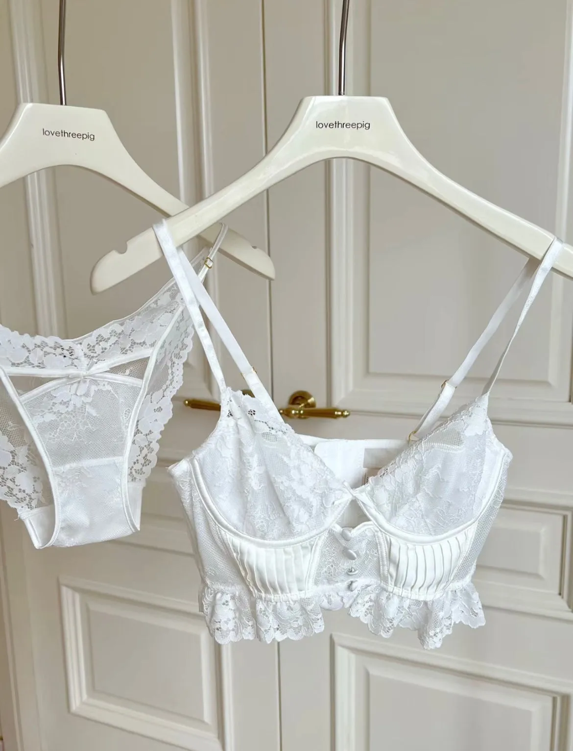 French Sweet  Lace Lightweight set
