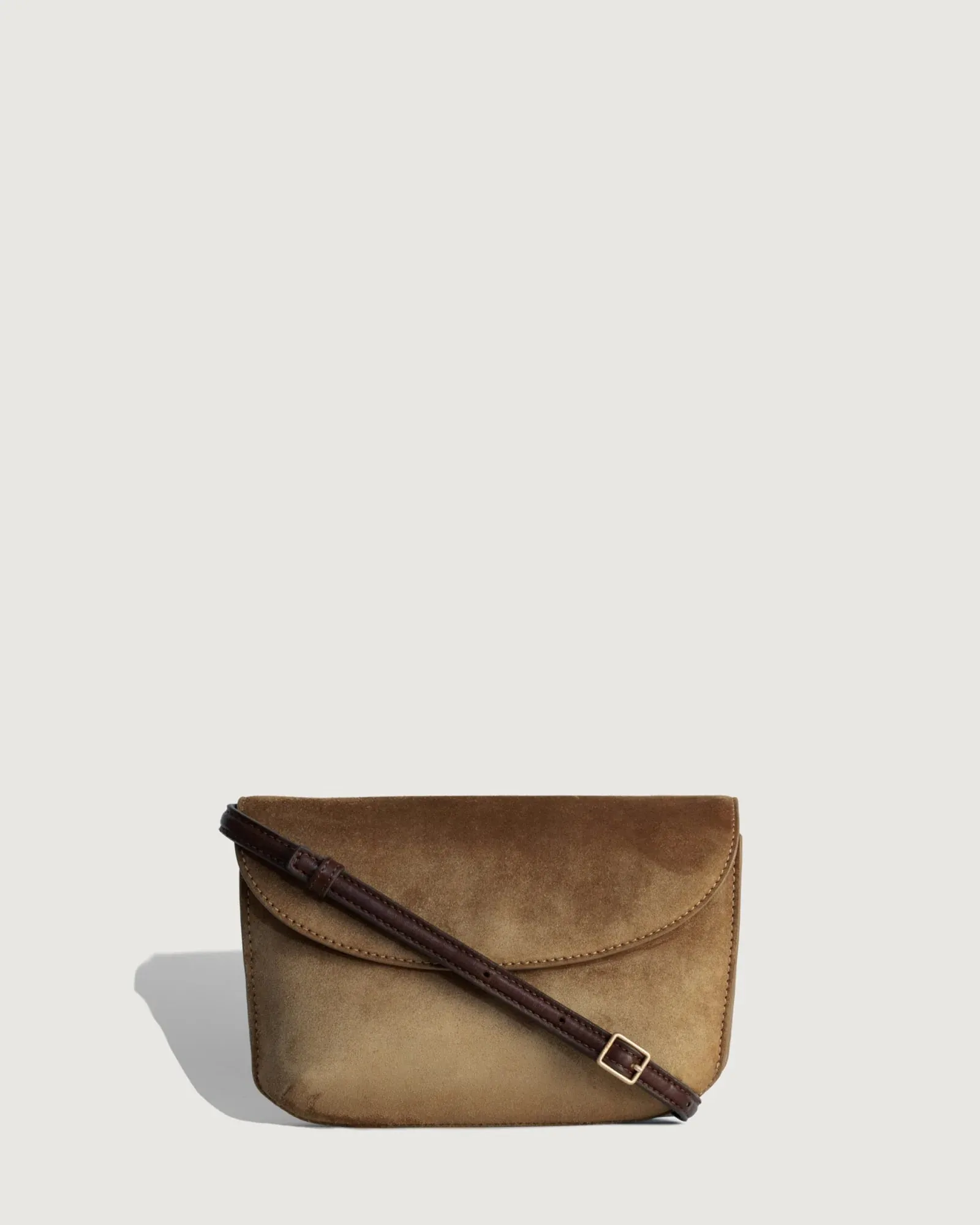Keriana Clutch | Brun Suede