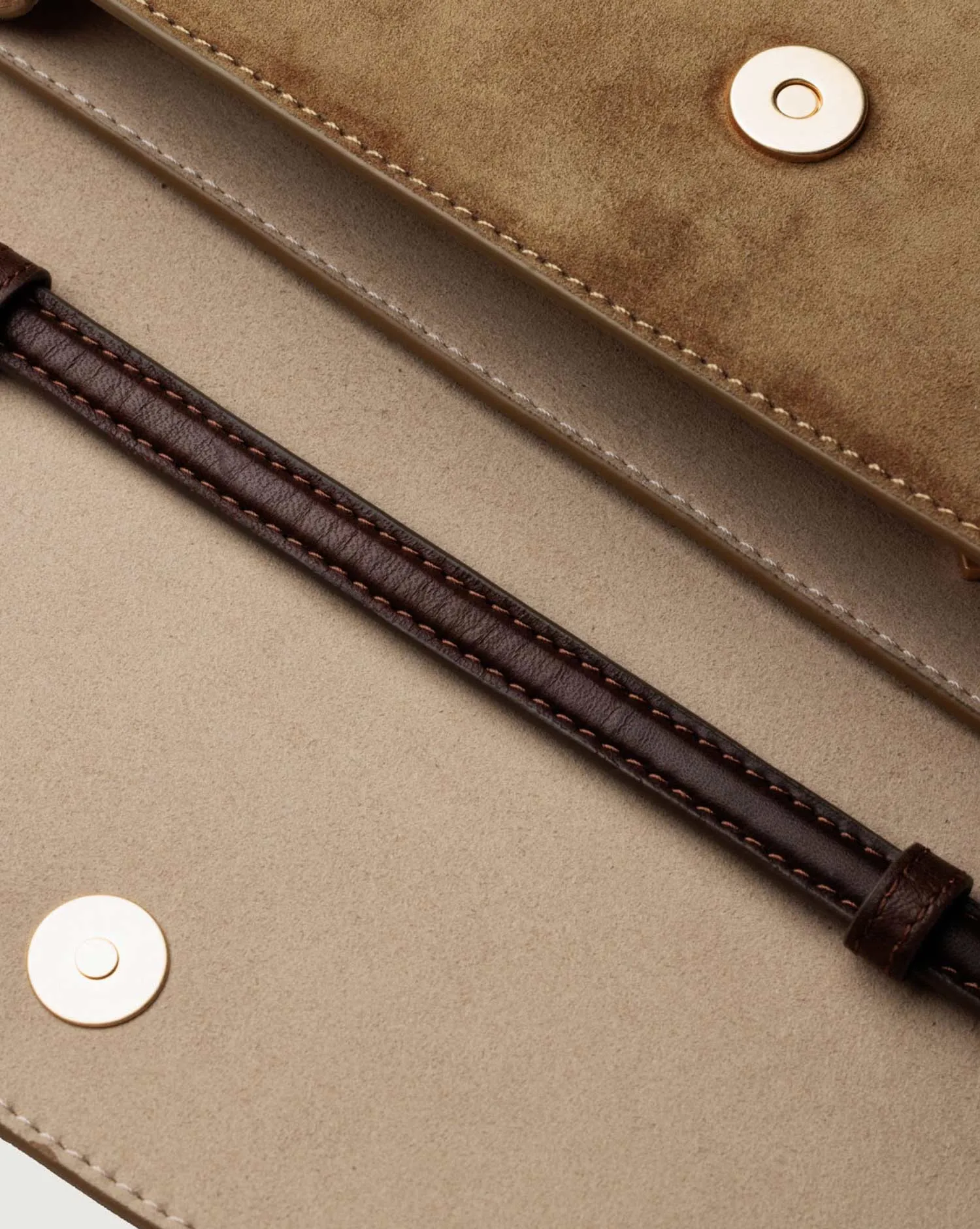 Keriana Clutch | Brun Suede