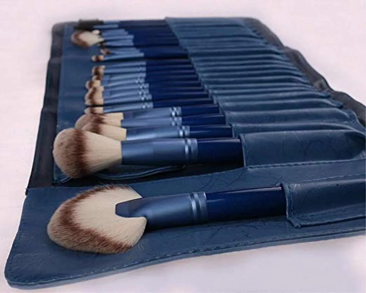 Professional Cosmetic Makeup Brushes Set - Beauty Make Up Face Kit Eyeshadow