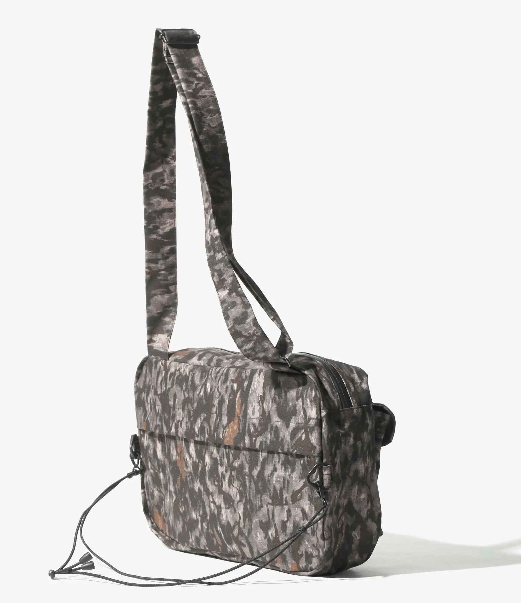 River Trek Bag – Horn Camo 3-Layer Ripstop