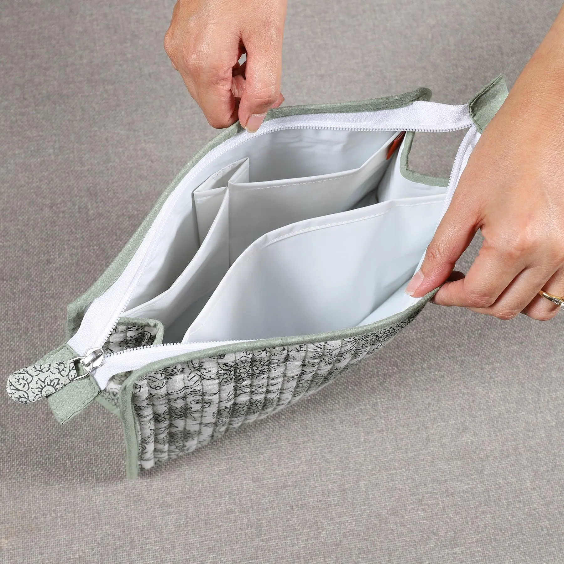 Sunflower Jaal Green Quitlted Cotton Toilet Bag