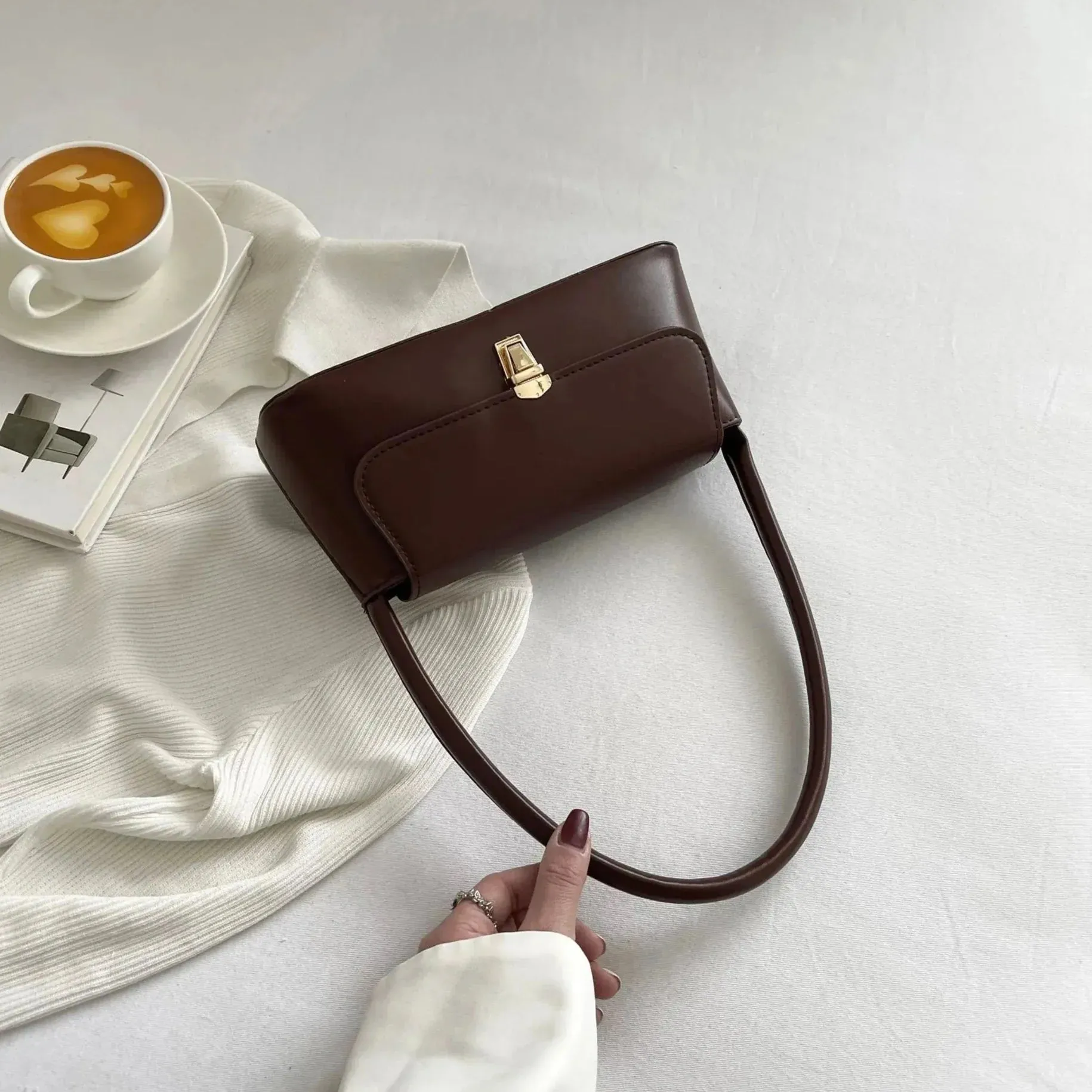 Uniwim Calista Underarm Retro Bag