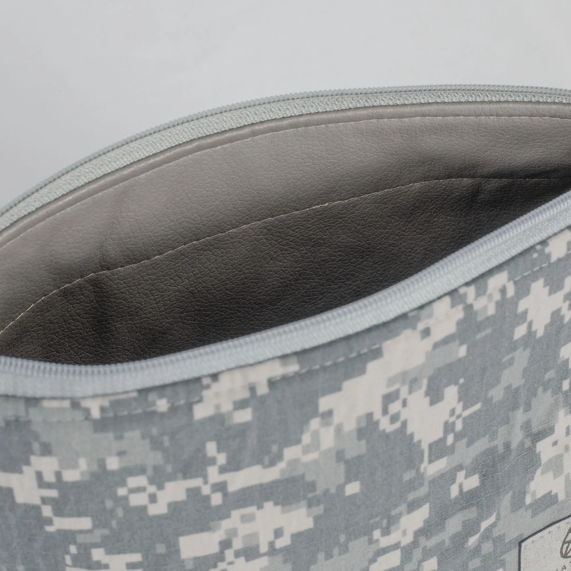 US Army Uniform Makeup Kit